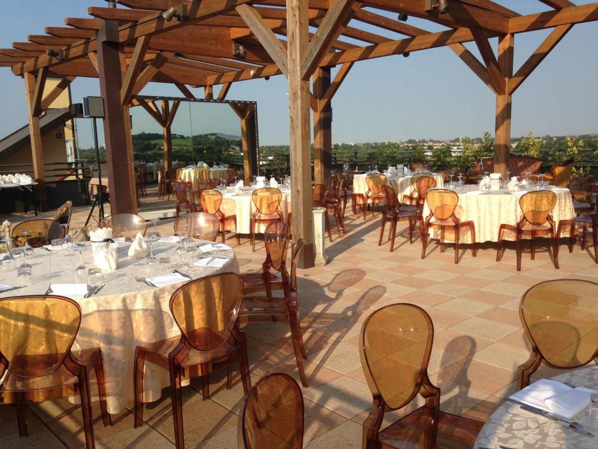 Grand Hotel Форлі Екстер'єр фото